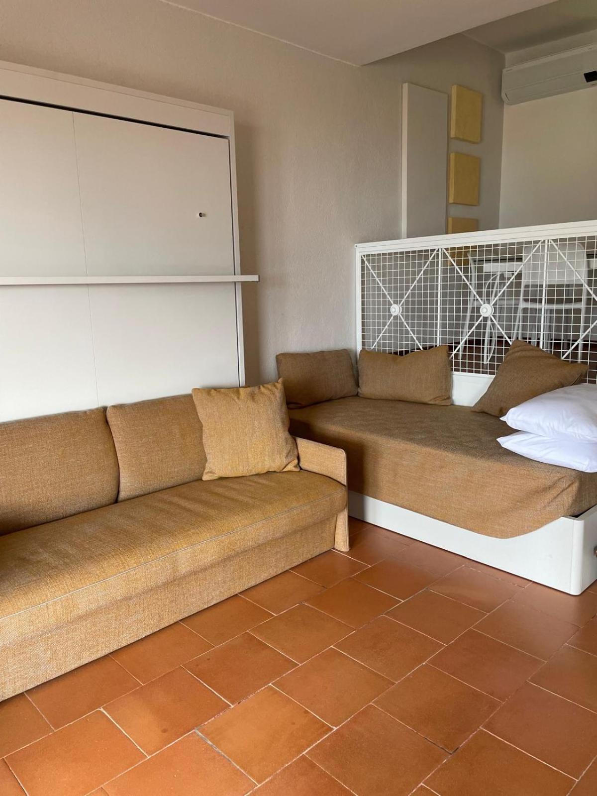 Residence Kormorano Малчезине Екстериор снимка